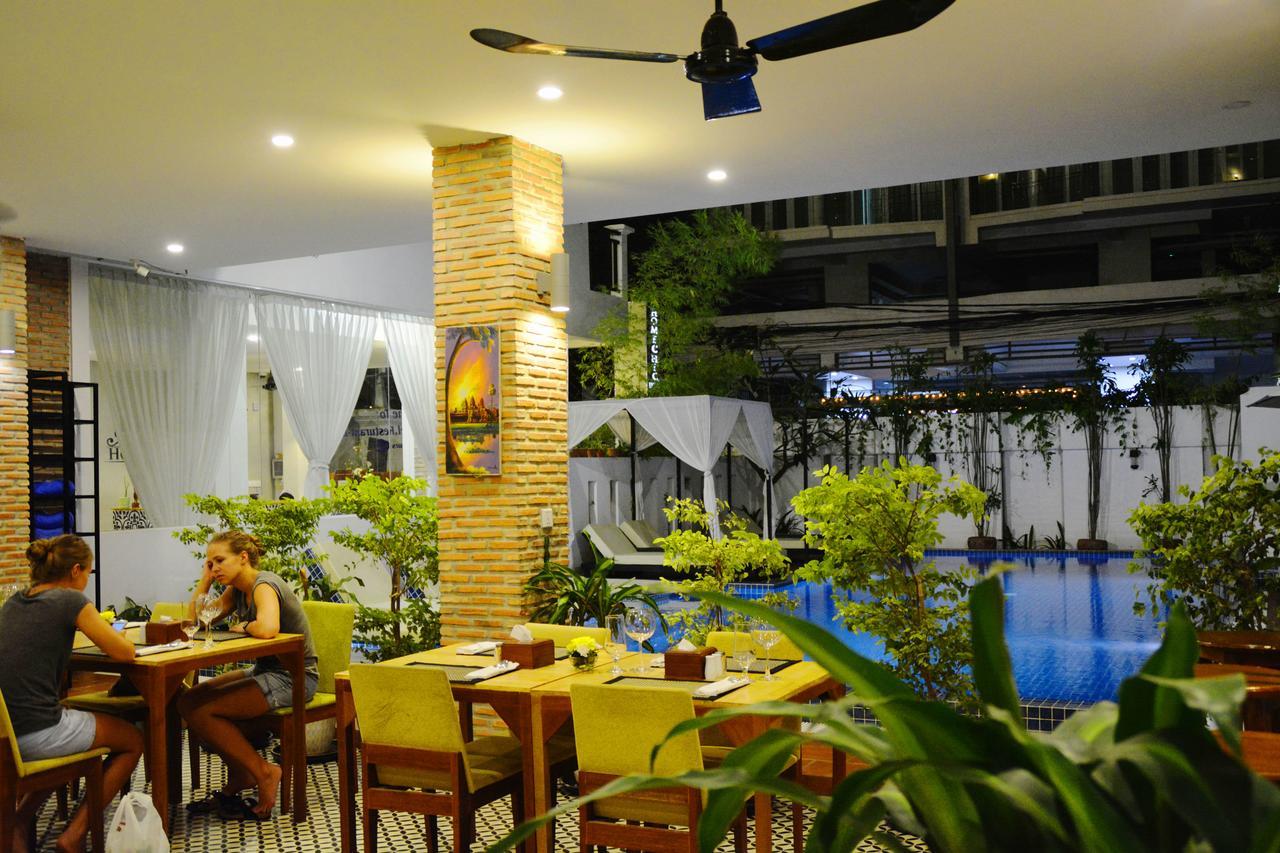 Home Chic Hotel Phnom Penh Exterior photo