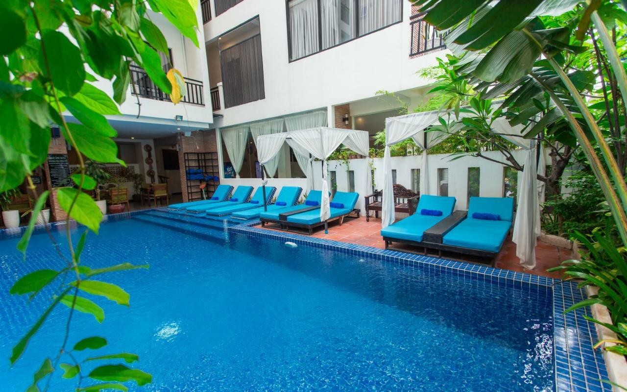 Home Chic Hotel Phnom Penh Exterior photo